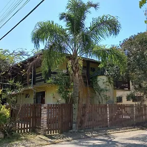 Pensión Nossa Guarda Acomodacoes, Guarda do Embaú