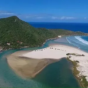 Pensión Recanto Amendoeiras, Guarda do Embaú